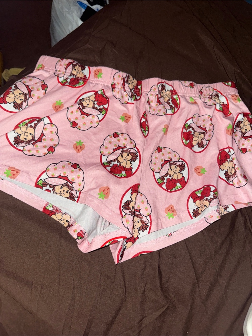 Pink Strawberry Shortcake Print Women's Lounge Shorts